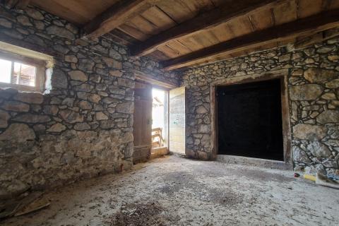 Karlovac - autohtona kuća