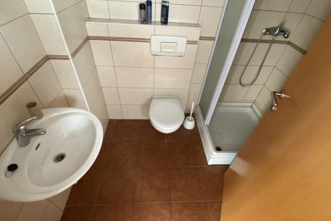 Novi Vinodolski - apartman s balkonom 200m do mora