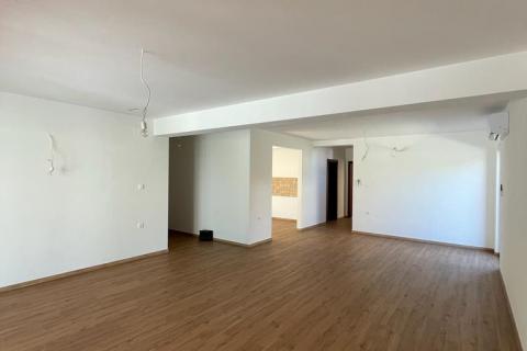 OTOK KRK,DOBRINJ-samostojeća villa sa bazenom