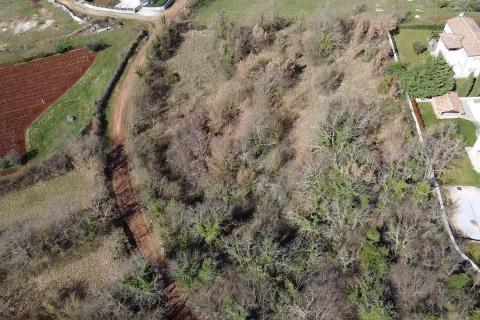 Terreno edificabile Tinjan, 2.183m2