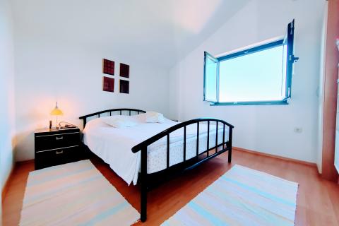 House Dobrinj, 124m2