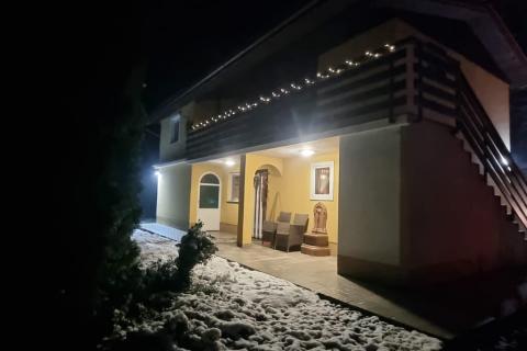 Дом Vujnovići, Vrbovsko, 200m2