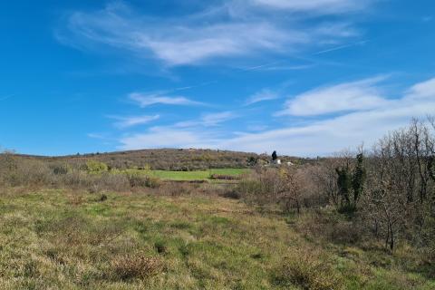 Nicht-strukturelle Land Sveti Lovreč, 11.628m2