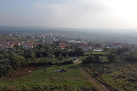 Istra - Kaštelir - građevinska parcela s projektom 750 m2 za izgradnju odmah