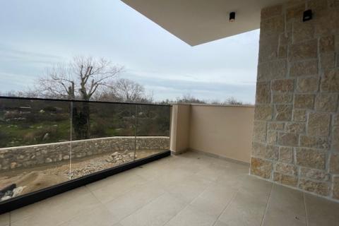 Otok Krk,Malinska-okolica,dvije etaže,152 m2,novogradnja