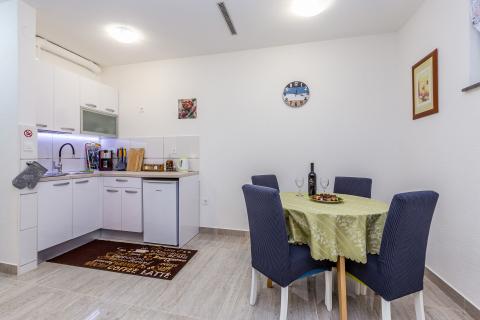 Квартира/Апартамент Malinska, Malinska-Dubašnica, 37m2