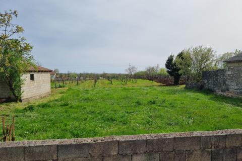 Istra, Žminj okolica - građevinsko zemljište 2055 m2