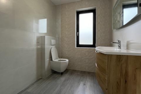 Poreč - okolica, moderna novogradnja sa bazenom