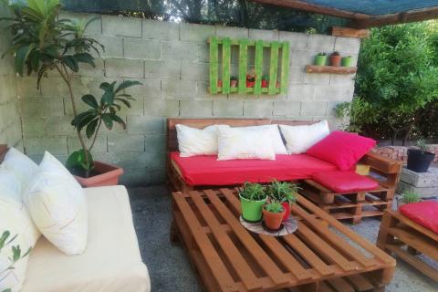 Otok Rab, samostojeća kuća s bazenom na posjedu od 1280 m2