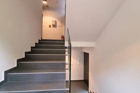 OPATIJA,COSTABELLA- NOVOGRADNJA, stan s garažom i pogledom na more, 250 m od mora