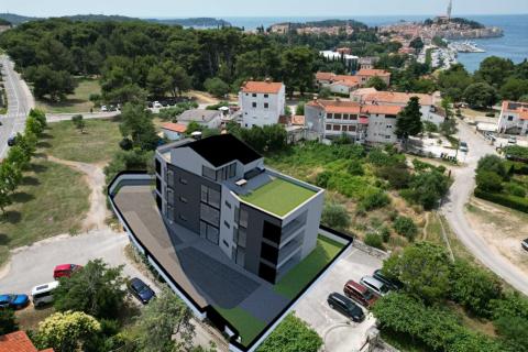 Rovinj-novogradnja na pješačkoj udaljenosti do centra-1.kat,110m2