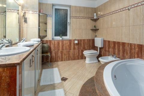 Istra, Buje okolica, vila s bazenom