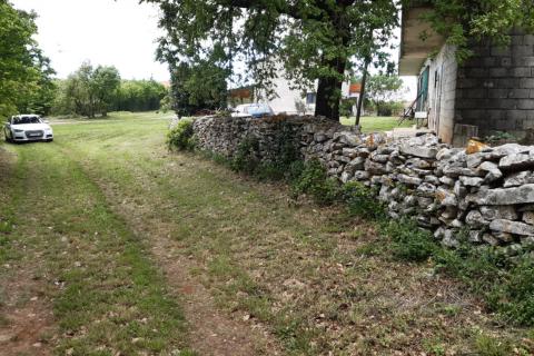 Stavbno zemljišče Barban, 1.381m2