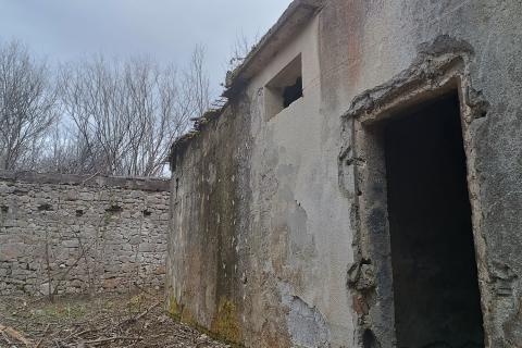 Дом Janja Gora, Plaški, 625m2