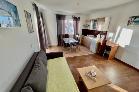 Poreč, stan od 48 m2 u Špadićima, 5oo metara od mora