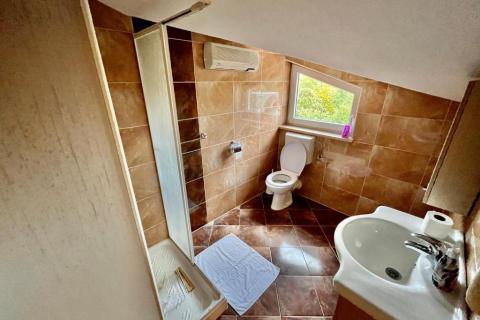 Poreč, stan od 80 m2 u Špadićima, 5oo metara od mora