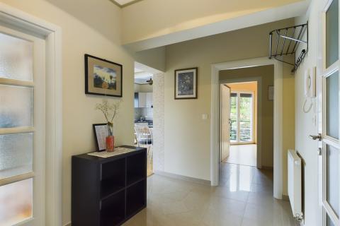 Opatija, Lovran -apartmanska kuća 450m2 sa 4 stana 