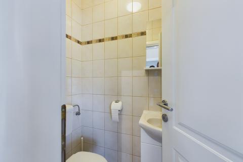 Opatija, Lovran -apartmanska kuća 450m2 sa 4 stana 