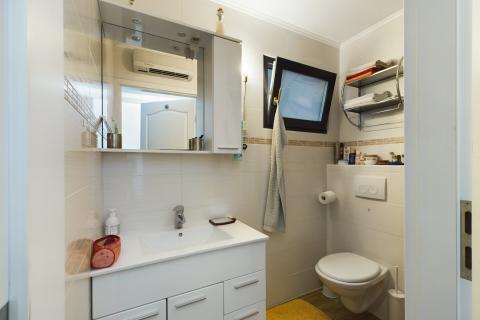 Opatija, Lovran -apartmanska kuća 450m2 sa 4 stana 