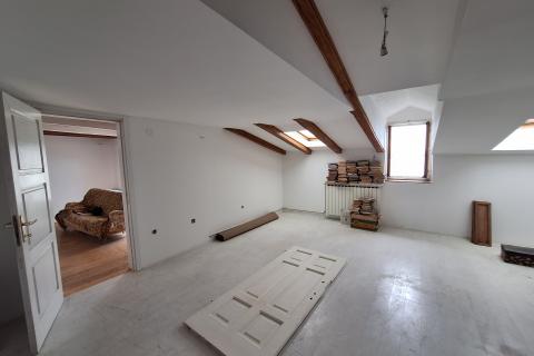 Condo/Apartment Opatija - Centar, Opatija, 93m2