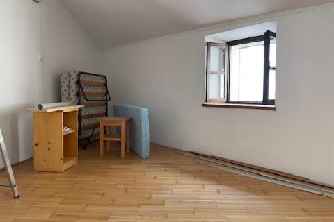 Cres,Grad Cres, autohtona kuća 65 m2, 150 m od gradske rive