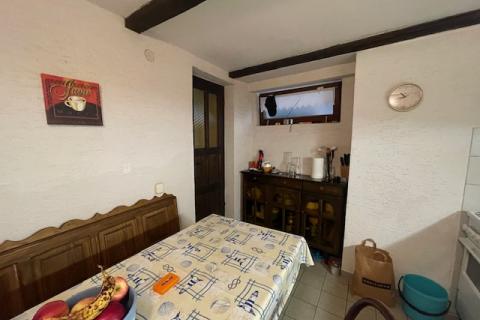 Cres,Grad Cres, autohtona kuća 65 m2, 150 m od gradske rive