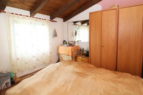 POREČ, okolica- kamena kućica u nizu