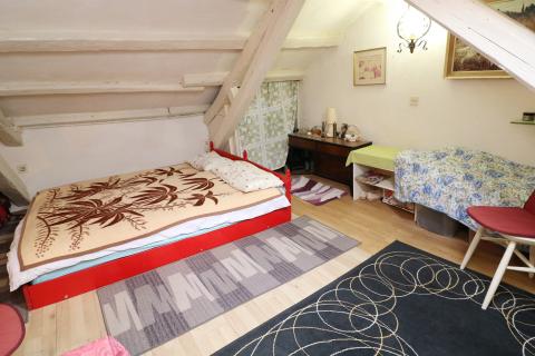 POREČ, okolica- kamena kućica u nizu