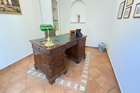 Дом Malinska, Malinska-Dubašnica, 1.000m2