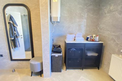 Дом Malinska, Malinska-Dubašnica, 1.000m2