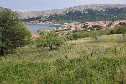 Niet bouwgrond Baška, 361m2