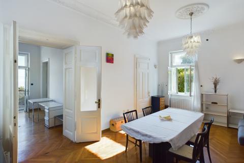 OPATIJA - stan u prizemlju secesijske vile