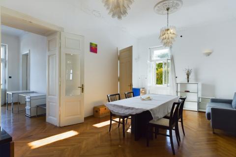 OPATIJA - stan u prizemlju secesijske vile