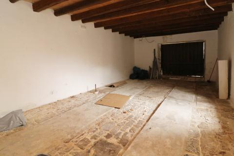 TINJAN-dvije kamene kuće za renovaciju