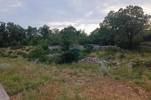 Stavbno zemljišče Zamet, Rijeka, 1.695m2