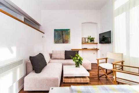 OPATIJA - dva stana u staroj vili