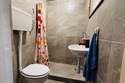 Zagreb, Dubrava - Trnava smještaj za 10-12 osoba