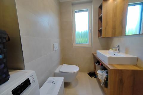 OTOK KRK-MALINSKA,ekskluzivni apartman 300 metara do mora  i plaže