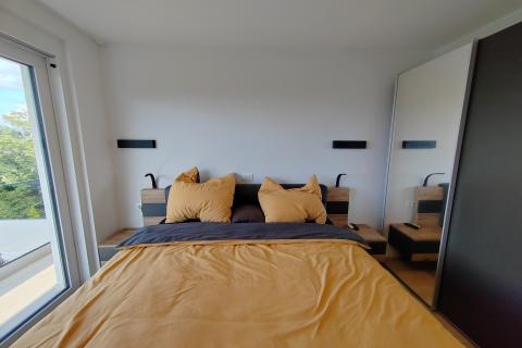 OTOK KRK-MALINSKA,ekskluzivni apartman 300 metara do mora  i plaže