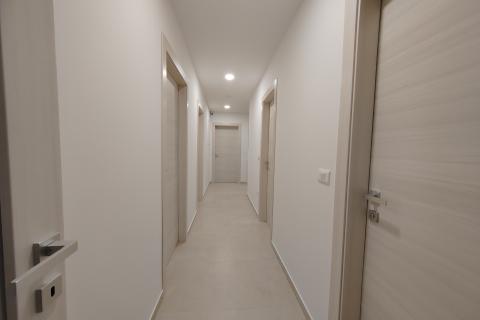 OTOK KRK-MALINSKA,ekskluzivni apartman 300 metara do mora  i plaže