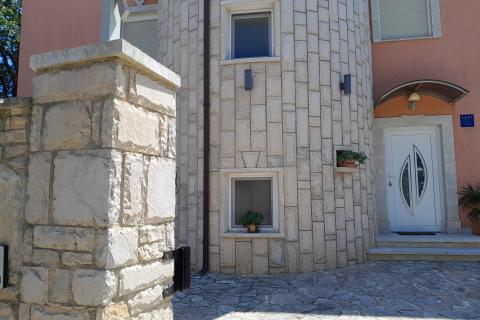 Istra,Medulin,kuća za odmor sa grijanim bazenom