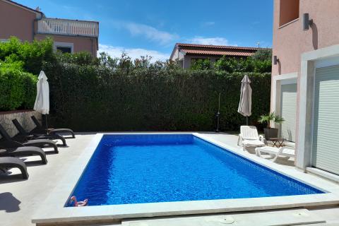 Istra,Medulin,kuća za odmor sa grijanim bazenom