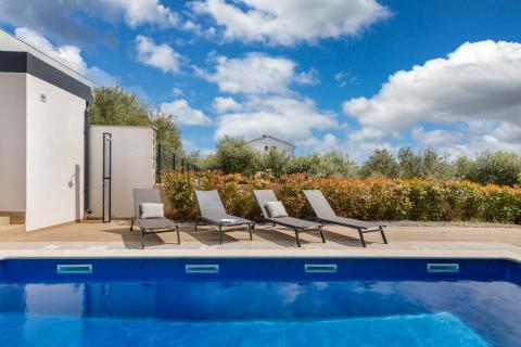 Istra,Fažana,vila sa panoramskim pogledom na Brijune!!