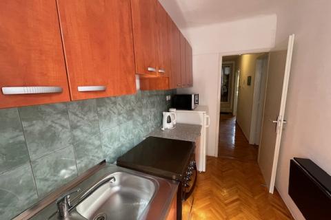 Otok Krk-Punat, prvi red do mora, 180 m2