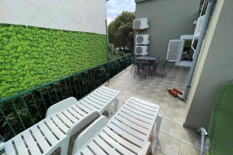 Otok Krk-Punat, prvi red do mora, 180 m2