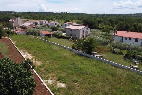 ISTRIA, ST. LOVREČ - Construction land 1313 m2 with project 