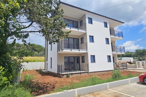Istra, Pula, dvosoban novi stan 95m2 u širem centru