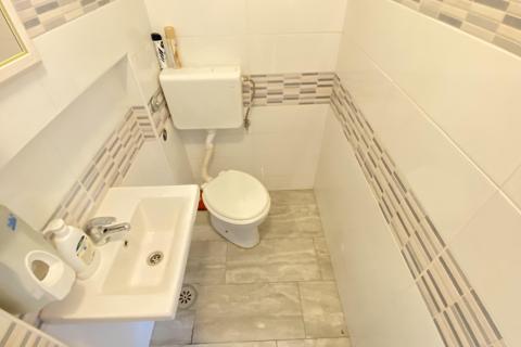 Bedrijfspand Zamet, Rijeka, 30m2