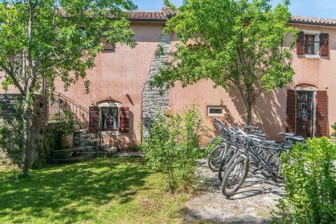 Дом Gradišće, Žminj, 305m2