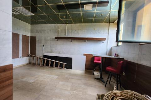 Rijeka, Turnić - priprema hrane ili dr. poslovna djelatnost 25 m2